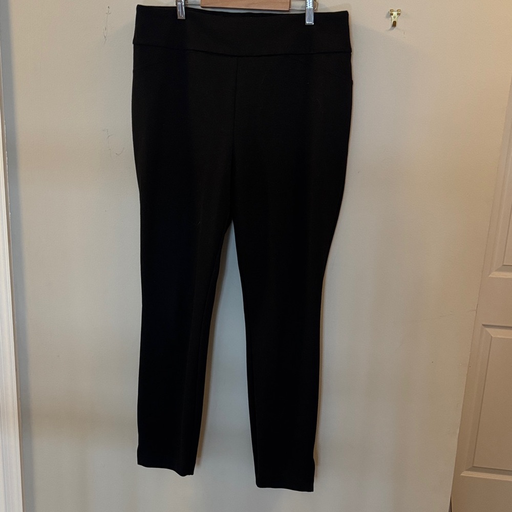 New York & Company Black Ankle Pants